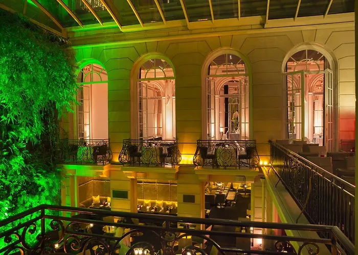 Pershing Hall Paris